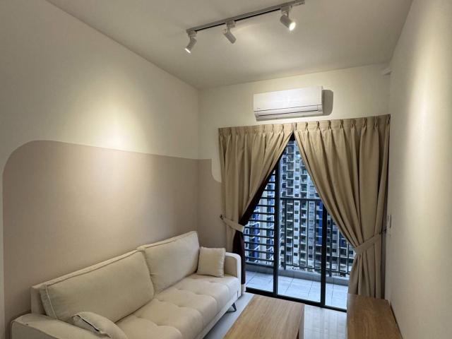 One Equine Fully Furnished Studio For Rent