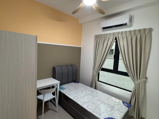 One Equine, Seri Kembangan Small Room ⭐⭐⭐