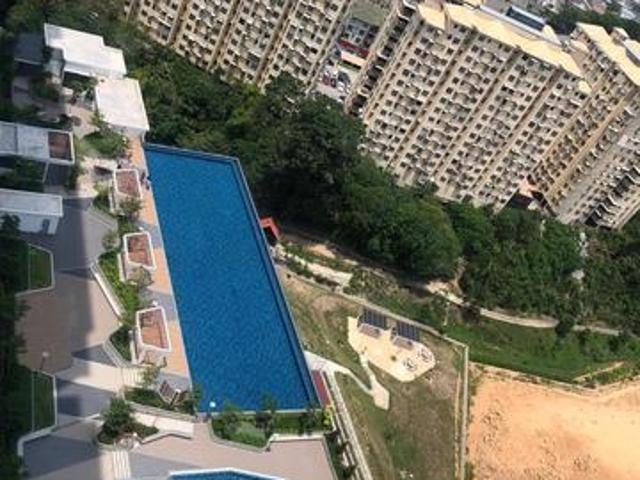 One foresta car park at 1st floor