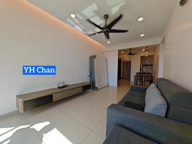 One Foresta Sungai Ara for RENT Fully Furnished 2 Car Parks