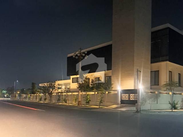 One Kanal Corner Plot For Sale In J Block Phase 2 Dream Gardens Lahore