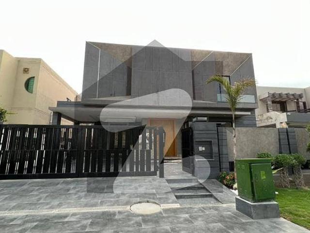 One kanal beautifull brand new house avaliable for rent in dha defance