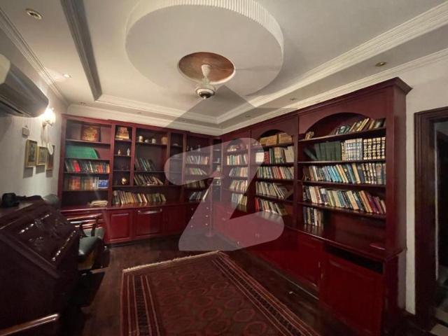 One kanal beautifull house available for rent in dha phase 3
