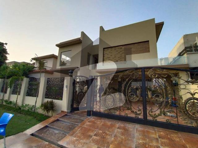 One kanal beautifull house avaliable for rent in dha defance phase 5