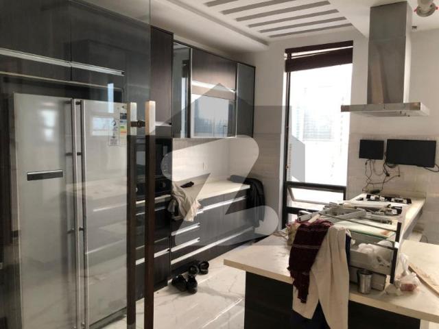 One kanal beautifull house avaliable for rent in dha defance phase 5 dha phase 5