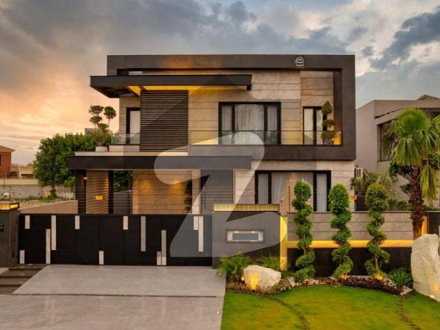 One kanal beautifull sami furnished house available for rent in dha phase 6
