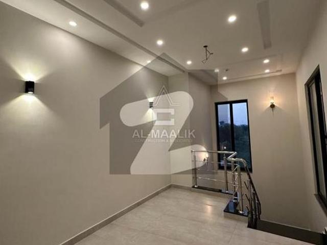 One kanal brand new house available for sale near to park masjid original pics are attached DHA Phase 8 Block S