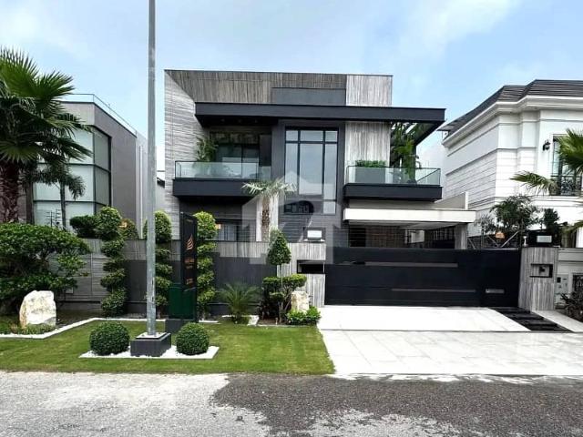 One Kanal Brand New Luxury Ultra Modern Design Most Beautiful Fully Furnished Bungalow 2 Servant Quarter In Basement For Sale At Prime Location Of DHA Lahore Near To Park Masjid & Commercial Market