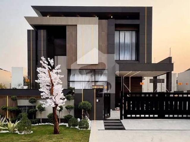 One Kanal Brand New Luxury Ultra Modern Design Most Beautiful Fully Furnished Bungalow 2 Servant Quarter In Basement For Sale At Prime Location Of DHA Lahore Near To Park Masjid & Commercial Market