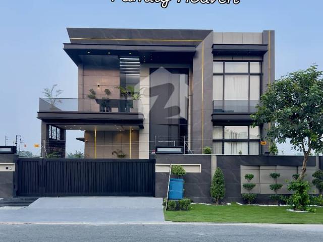 One Kanal Brand New luxury Modern design Fully Furnished Full basement with home theatre House Available For Rent in DHA Phase 6 Hot location