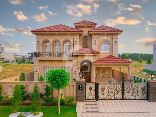 One Kanal Brand New Spanish Design Most Beautiful Fully Furnished Bungalow 2 Servant Quarter In Basement For Sale At Prime Of DHA Lahore Near To Park Masjid & Commercial Market