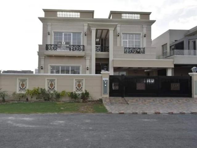 One Kanal bungalow For Sale at Hot Location Lahore DHA Phase 6 ID 80324