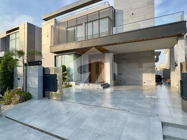 One Kanal Full Basement Fully Furnished Reasonable Price House Owner Build Near to Dolmen Mall Ring Road