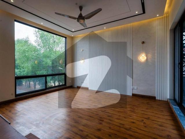 One kanal house for rent in dha phase 7