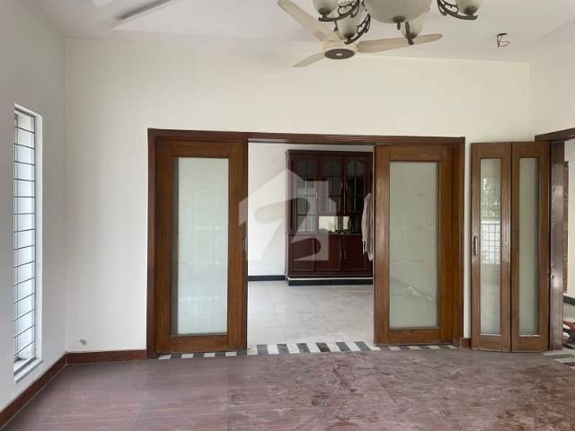 One Kanal House For Rent In Jasmine Block Bahria town lahore sector C