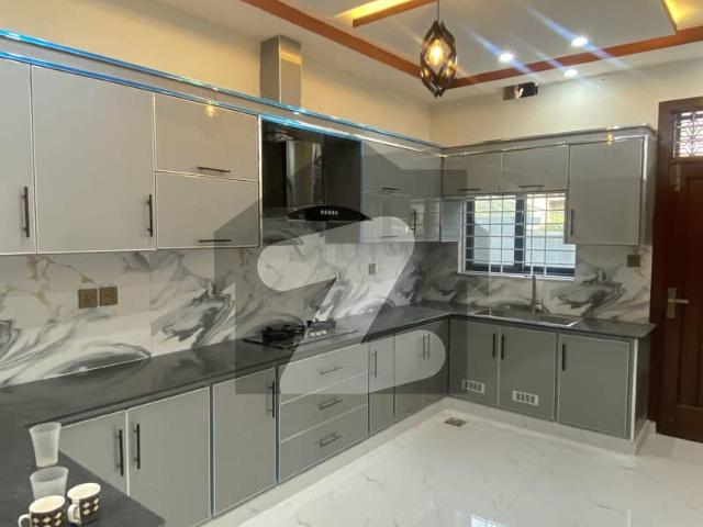 One Kanal House For Sale In National Police Foundation