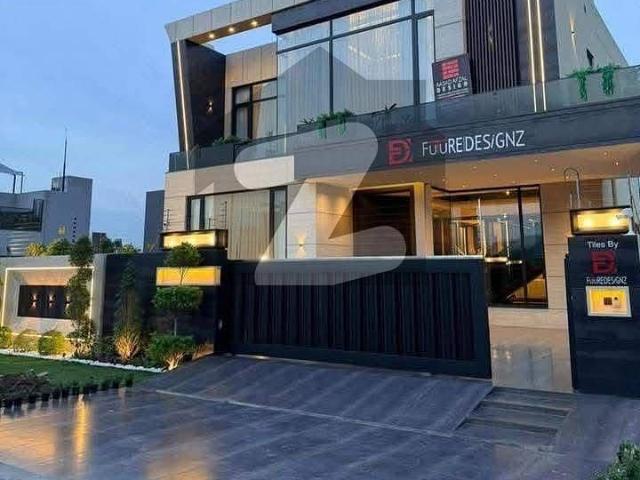 One Kanal Luxurious Semi Furnish Bungalow With Full Basement Located Near Airport For Rent