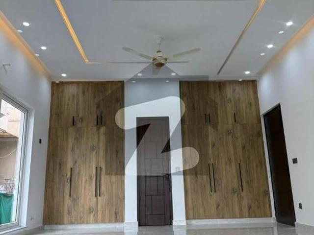 One Kanal Luxurious Villa For Sale DHA Defence Phase 2