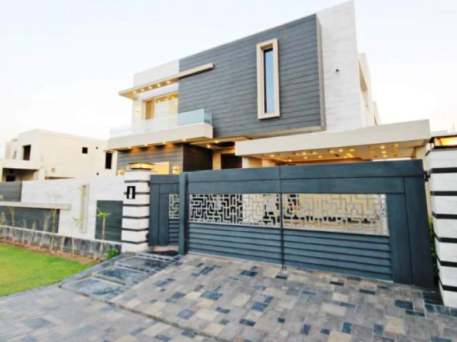 One Kanal Modern Bungalow For Sale at Prime Location Lahore DHA Phase 7 ID 76875
