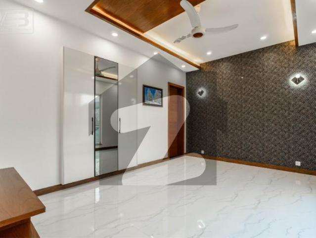 One Kanal Modern Designed House FOR SALE In DHA Phase 7 Nearby Parl DHA Phase 7 Block T