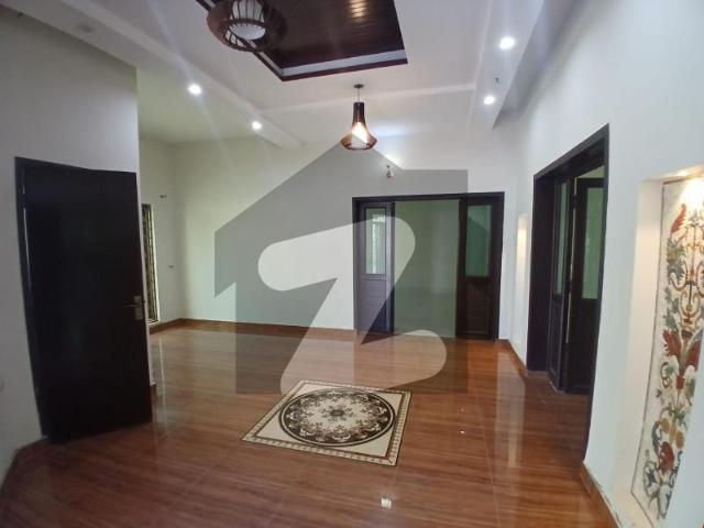 One Kanal Single Story Elegant House Available For Rent In DHA Phase 6 Block C
