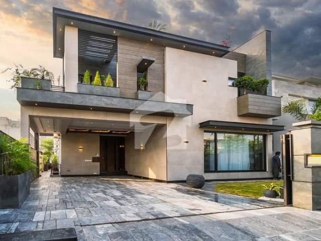 One Kanal Slightly Luxury Mazhar Munir Design Most Beautiful Fully Furnished Home Theater Bungalow Solar System Installed For Sale At Prime Location Of DHA Lahore Near To Park Masjid & Commercial Market