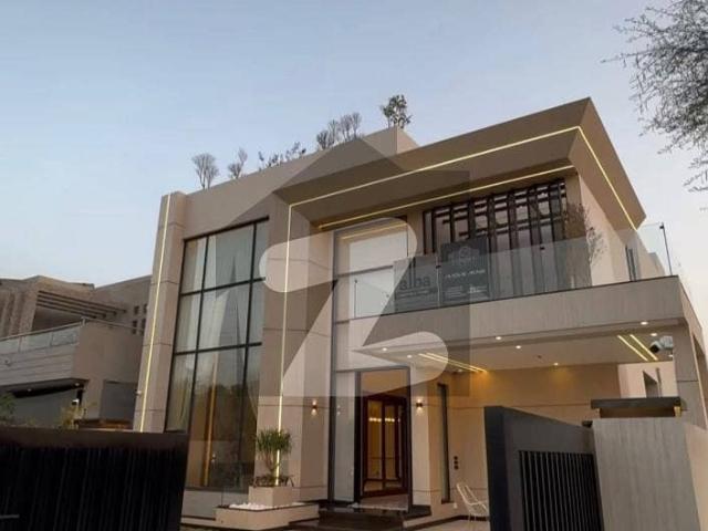 One Kanal Slightly Used House For Sale In HBFC Housing Society