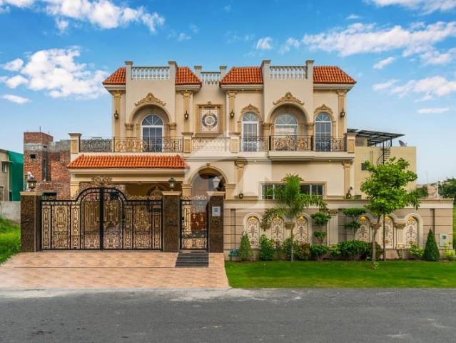One Kanal Spanish Villa For Sale At Hot Location Near Macdonald & Park In Block Y DHA Phase 7 Lahore