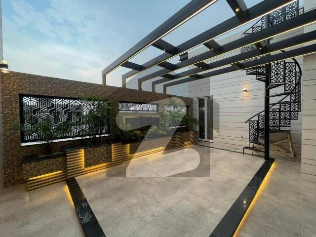 One Kanal Ultra Modern House With AC And Cartains Available For Rent In Dha Phase 7 Lahore DHA Phase 7