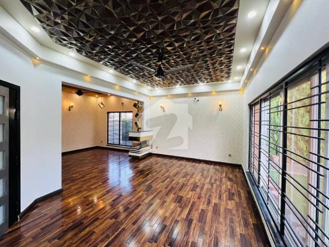 One Kanal Ultra Modren Desinge House For Sale In Lake City Meadows Ex State Life Society Lahore