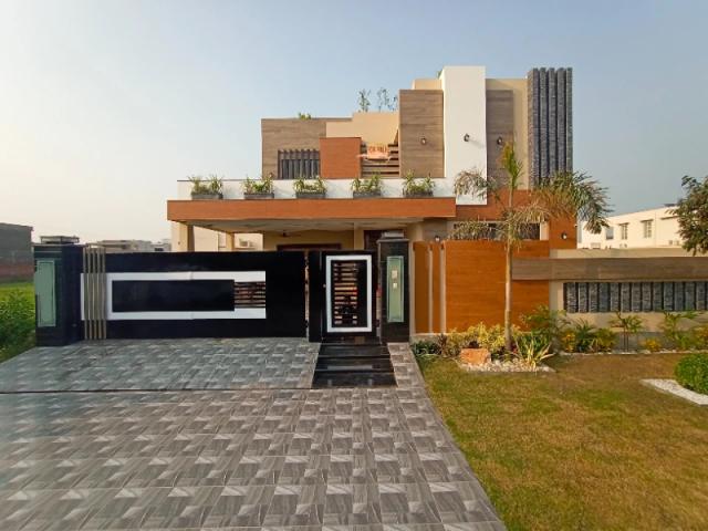 One Kanal villa at hot locations Lahore DHA Phase 7 ID 76876