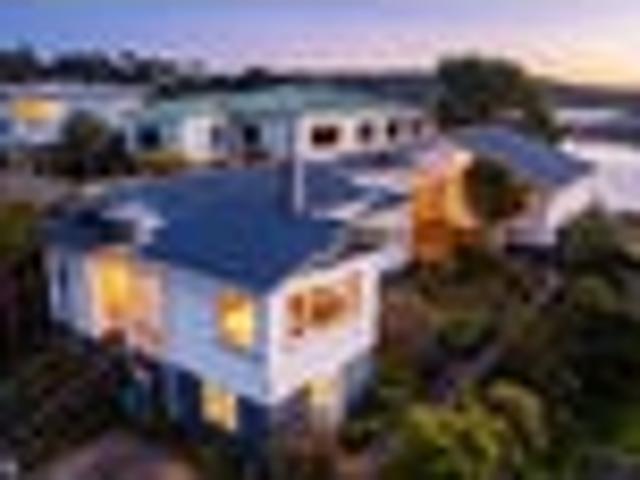 One Home. Endless Possibilities AUCTION