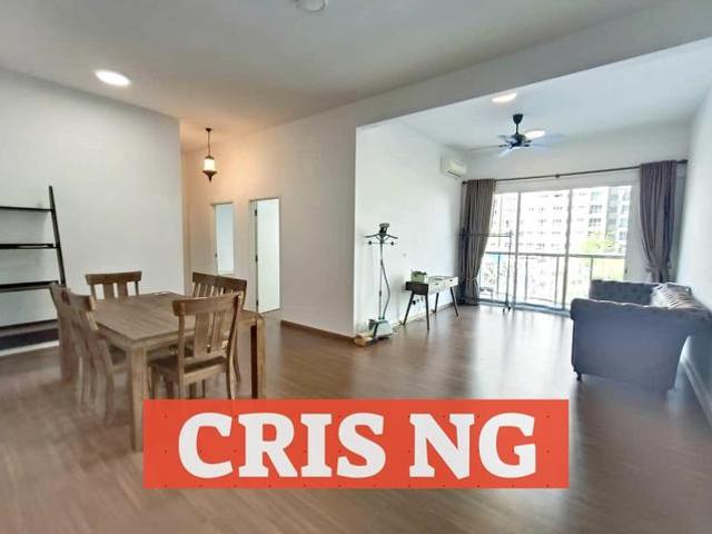 One Imperial 1200sqft 2 CarPark Pool View Fully Furnished Renovated