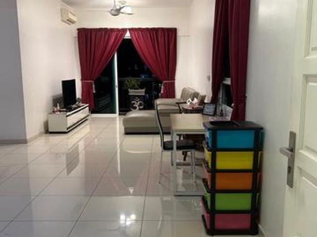 One Imperial Condo 1200sf 2 Car Park Fully Furnish Relau FTZ Queensbay