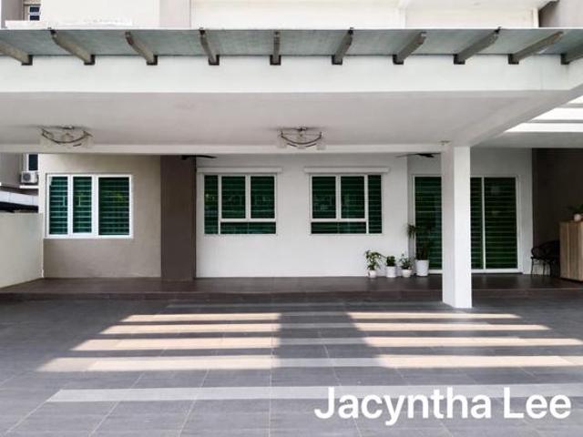 One Imperial Ground Floor Unit 1180sqft Garden 1296sqft Renovated