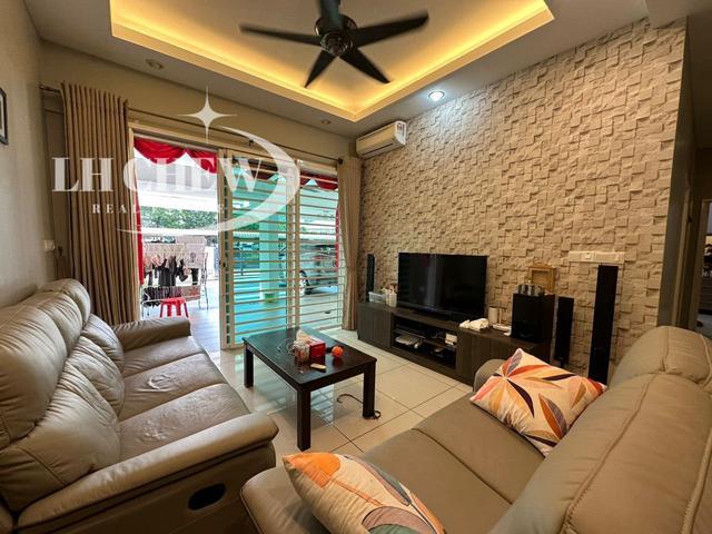 One Imperial Ground Unit 2476sf Renovated Furnish At Sungai Ara Pisa