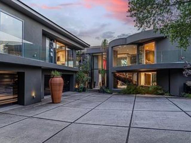 one of sandton's most extraordinary.