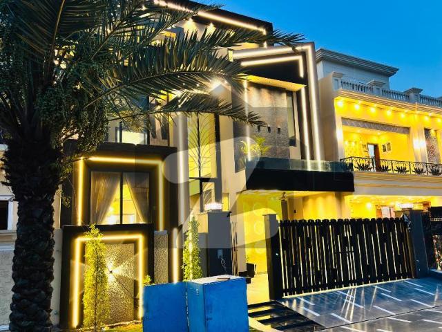 One Of the Best Designer 10 Marla House at 100ft Main Boulevard city Housing Gujranwala Citi Housing Society