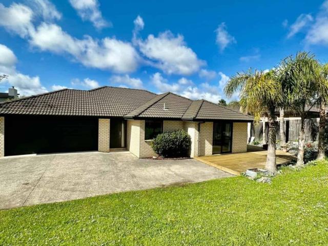 One level family house in Fairview Height