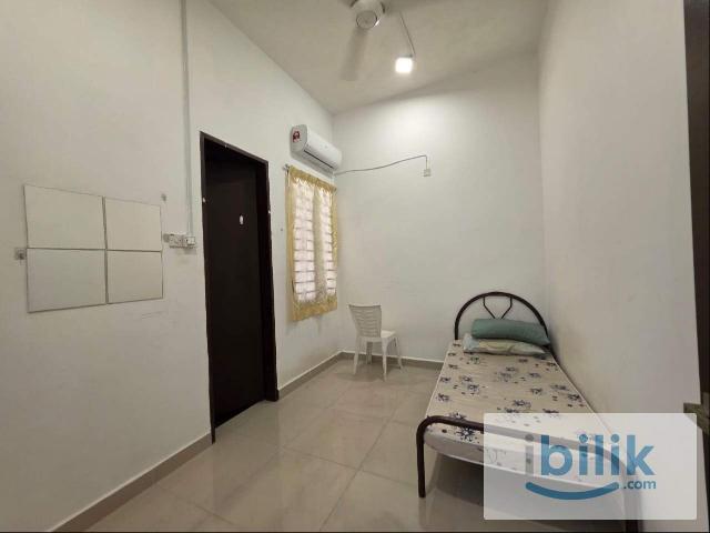 One Month Depo ❗ Non Sharing Room Rent at Kemuning Utama Shah Alam