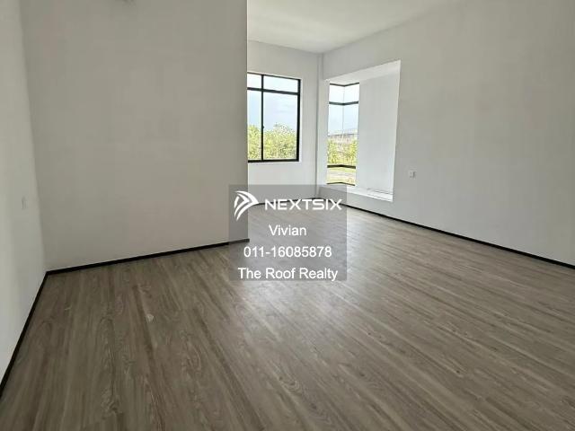 One Sentral Apartment