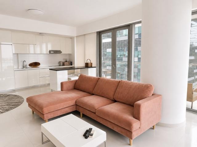 One Shenton Condominium For Sale, $1,650,000, 1 Bed 1 Bath 1,001 sqft $1,648.00 psf