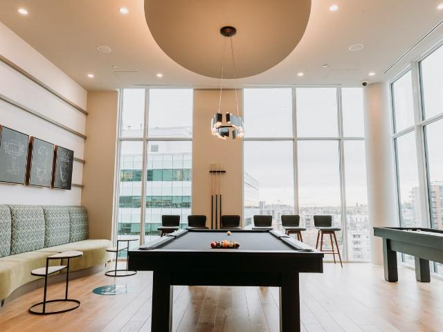 One Park Central 1 Bedroom Apartment for Rent at 510 12 Ave Sw, Calgary, AB T2R 0X5 Beltline