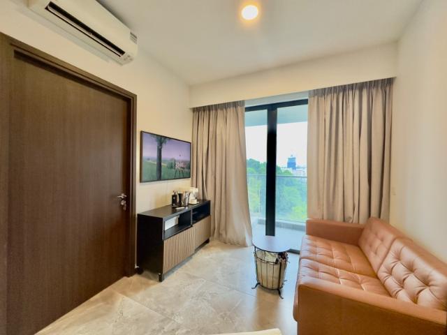 One Pearl Bank