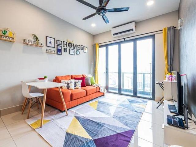 One Residence Chan Sow Lin 2BR 888sqft 2 Car Parks Ready Sept