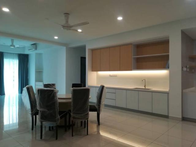 ONE TANJONG