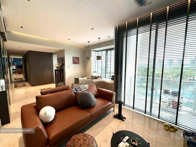 One Tree Hill Residence D10, Apartment
