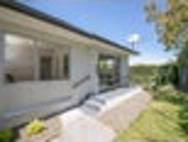 One Tree Hill, 2 bedrooms, $570 pw