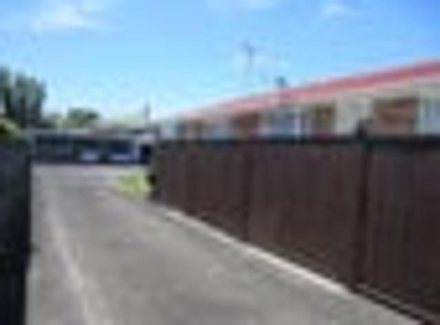 One Tree Hill, 2 bedrooms, $580 pw