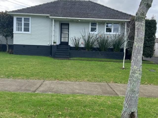 one tree hill, 3 bedrooms